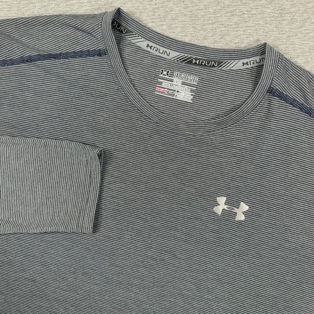 Under Armour Long Sleeve Run Shirt Mens 2XL Fitted Gray Micro Stripe HeatGear